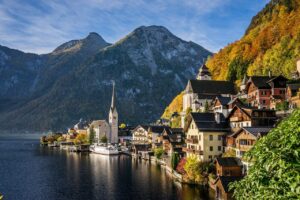 hallstatt, lake, village-8357170.jpg